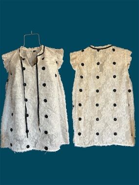 SHEIN Curve Cream Tunic Top with Black Circular Accents 1x
